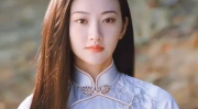 娱乐吃瓜景甜是谁啊,从争议到成长，她的人生故事
